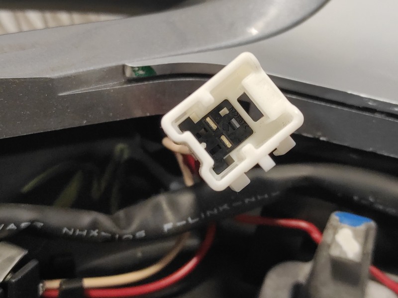 Recambio de volante para renault clio iv 1.5 dci diesel fap energy referencia OEM IAM 484004610R  