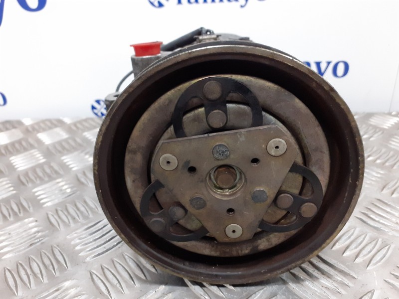 Recambio de compresor aire acondicionado para nissan almera (n15) 1.4 16v cat referencia OEM IAM 926002M218  2H16345010