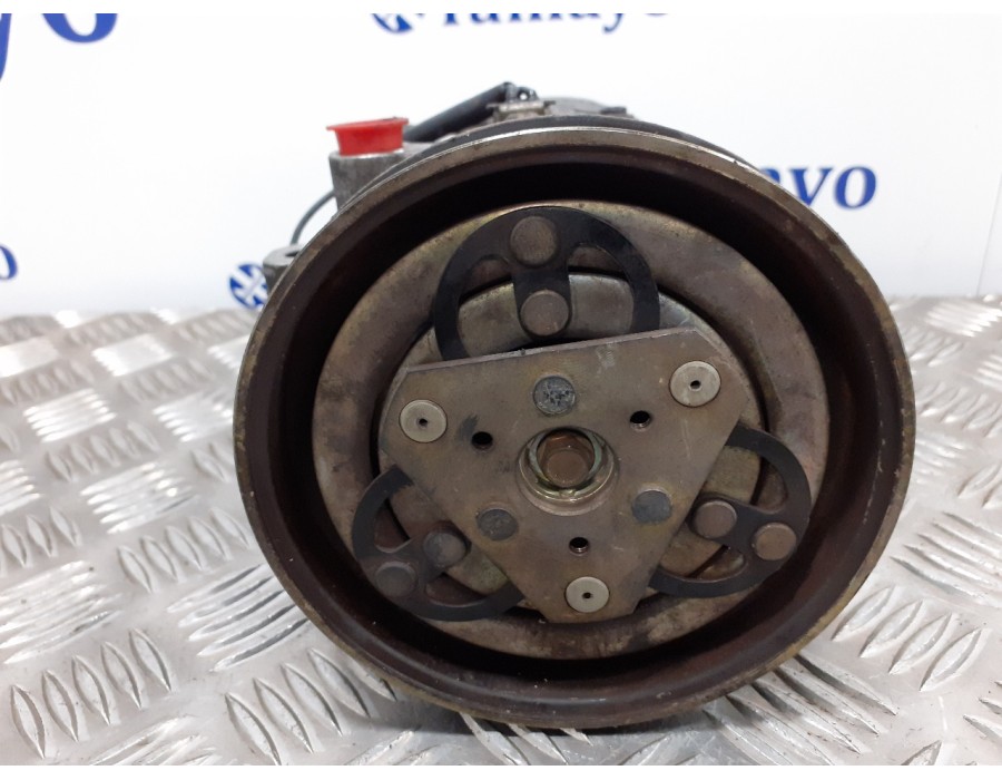 Recambio de compresor aire acondicionado para nissan almera (n15) 1.4 16v cat referencia OEM IAM 926002M218  2H16345010