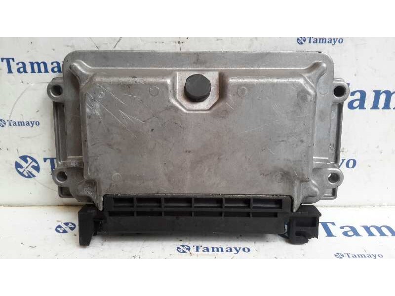Recambio de centralita motor uce para citroën xsara berlina referencia OEM IAM 0261204939 MP72 9633184780