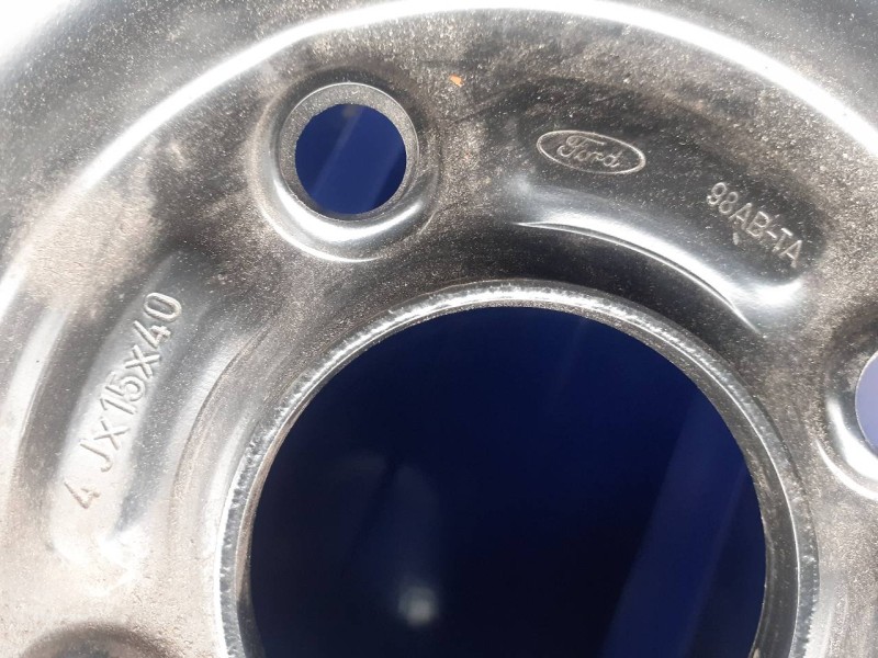 Recambio de neumatico repuesto para ford focus berlina (cak) 1.8 tdci cat referencia OEM IAM 98ABTA  