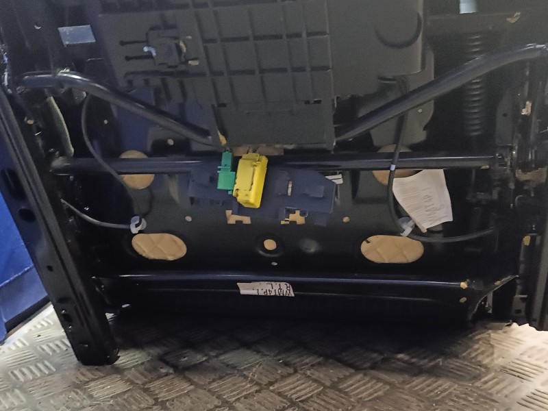 Recambio de juego asientos completo para volkswagen polo (6r1) 1.6 tdi referencia OEM IAM 6Q0885356  6Q0885355