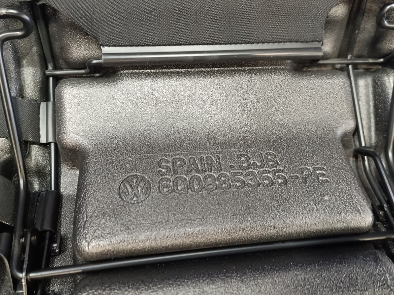 Recambio de juego asientos completo para volkswagen polo (6r1) 1.6 tdi referencia OEM IAM 6Q0885356  6Q0885355