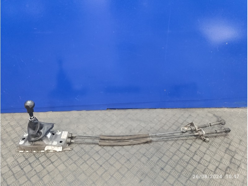 Recambio de palanca cambio para seat leon (1p1) 1.6 referencia OEM IAM 1K0711049BE  