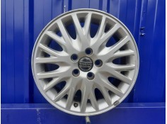 Recambio de llanta para volvo v40 2.0 cat referencia OEM IAM 30615590  