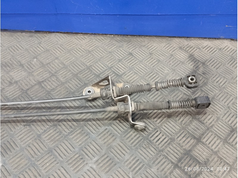 Recambio de palanca cambio para seat leon (1p1) 1.6 referencia OEM IAM 1K0711049BE  