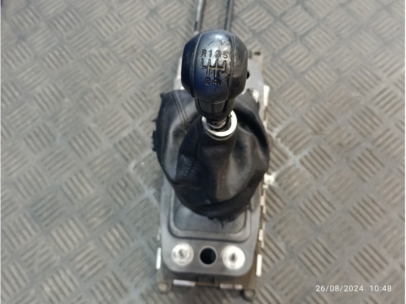 Recambio de palanca cambio para seat leon (1p1) 1.6 referencia OEM IAM 1K0711049BE  