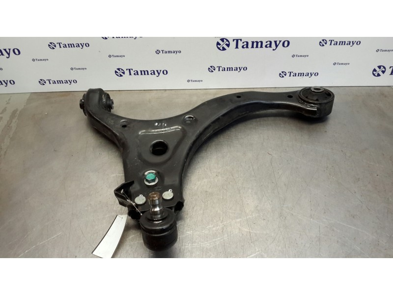 Recambio de brazo suspension inferior delantero derecho para kia carnival 2.9 crdi cat referencia OEM IAM 545014DXXX  
