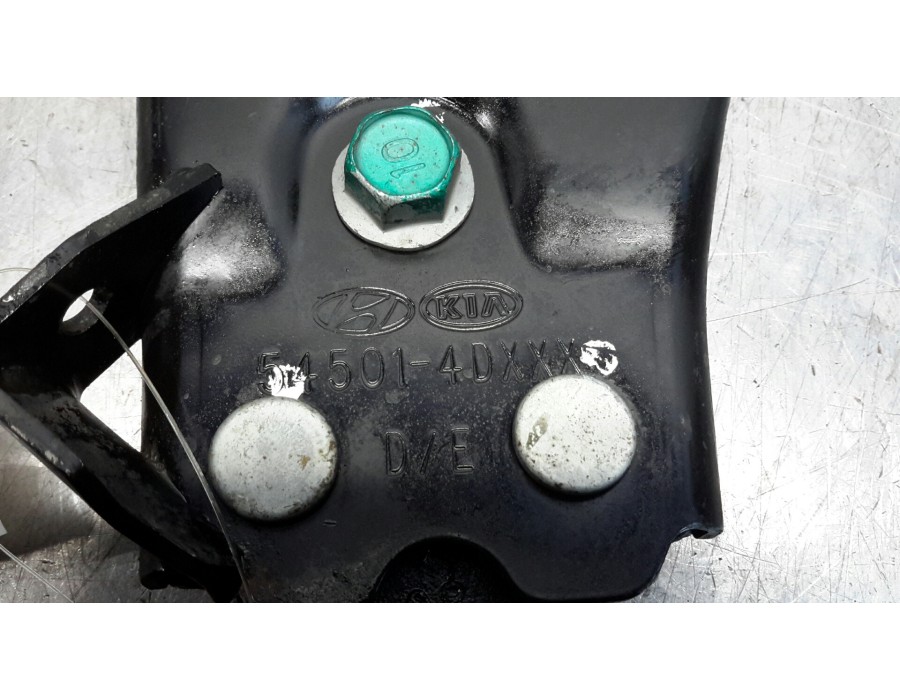 Recambio de brazo suspension inferior delantero derecho para kia carnival 2.9 crdi cat referencia OEM IAM 545014DXXX  