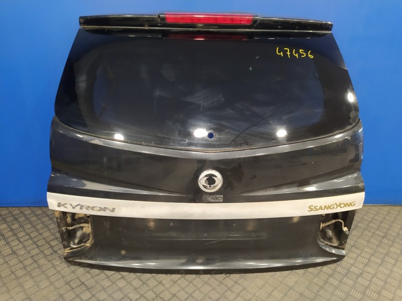 Recambio de porton trasero para ssangyong kyron 2.0 referencia OEM IAM   