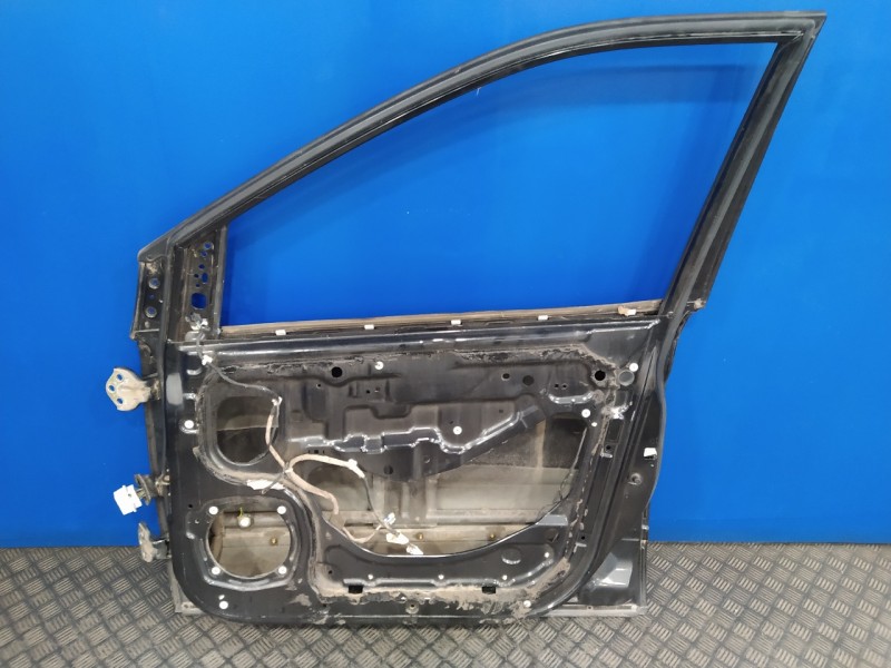 Recambio de puerta delantera derecha para ssangyong kyron 2.0 referencia OEM IAM   