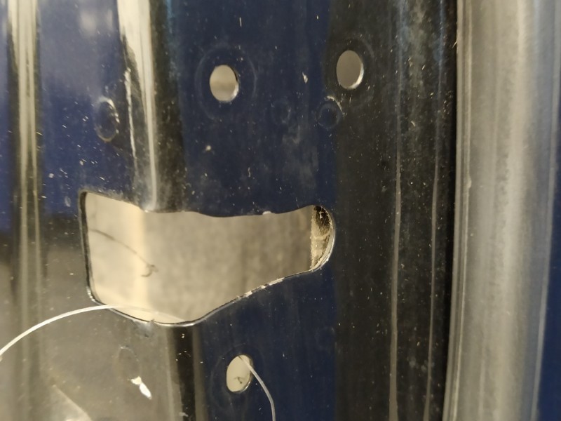 Recambio de puerta delantera derecha para ssangyong kyron 2.0 referencia OEM IAM   