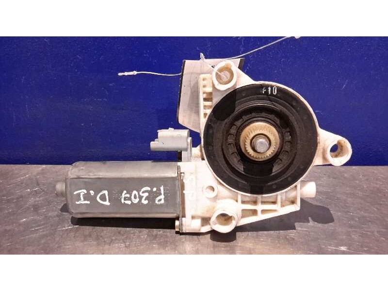 Recambio de motor elevalunas delantero izquierdo para peugeot 307 (s1) xr clim referencia OEM IAM 990250100 9634457380 013082202
