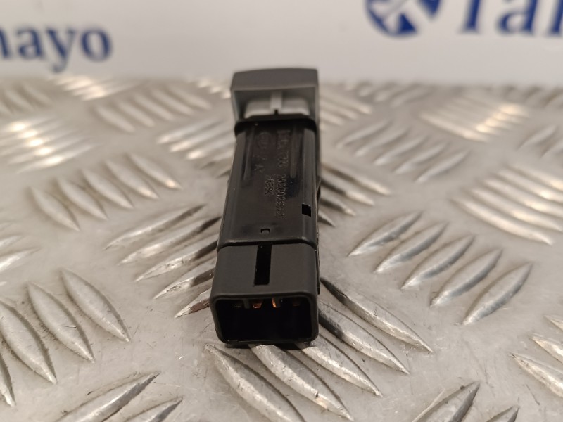 Recambio de interruptor antiniebla para kia sorento 2.5 crdi referencia OEM IAM 202002962  621W05010