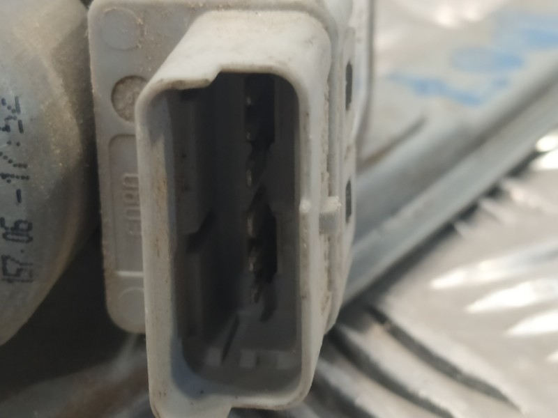 Recambio de elevalunas delantero derecho para peugeot 1007 referencia OEM IAM 400816P  
