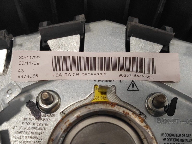 Recambio de airbag delantero izquierdo para peugeot 206 berlina 1.9 diesel referencia OEM IAM 96257484ZR  