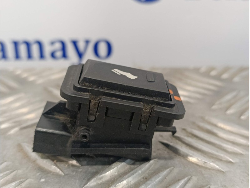 Recambio de interruptor para chrysler grand voyager 2.8 crd cat referencia OEM IAM 28110680  