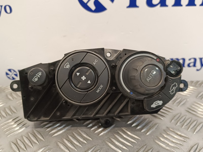 Recambio de mando climatizador para honda civic berlina 5 (fk) 2.2 ctdi referencia OEM IAM SANWA2335  79600SMJG4