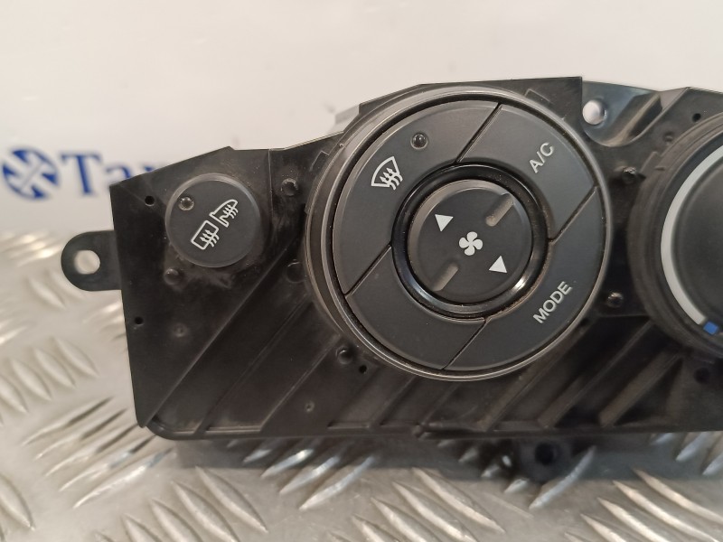 Recambio de mando climatizador para honda civic berlina 5 (fk) 2.2 ctdi referencia OEM IAM SANWA2335  79600SMJG4