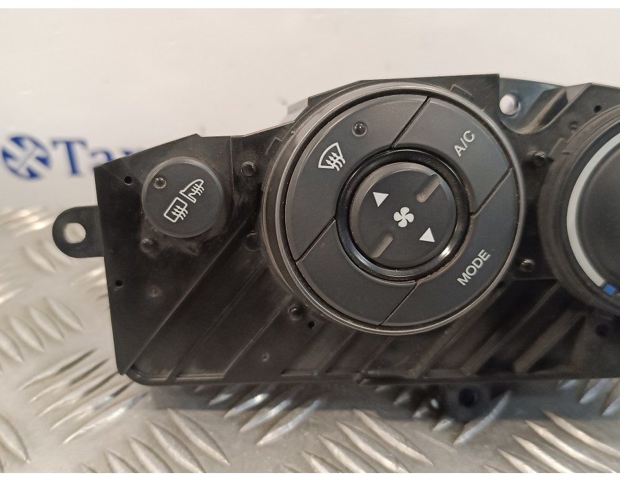 Recambio de mando climatizador para honda civic berlina 5 (fk) 2.2 ctdi referencia OEM IAM SANWA2335  79600SMJG4