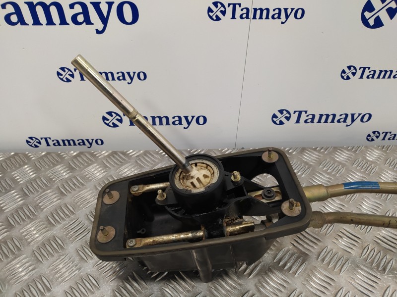 Recambio de palanca cambio para audi a4 avant (b5) 1.6 referencia OEM IAM 8E0711271  