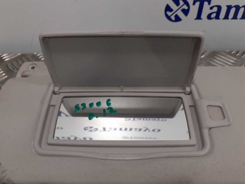 Recambio de parasol izquierdo para toyota aygo 1.0 cat referencia OEM IAM   