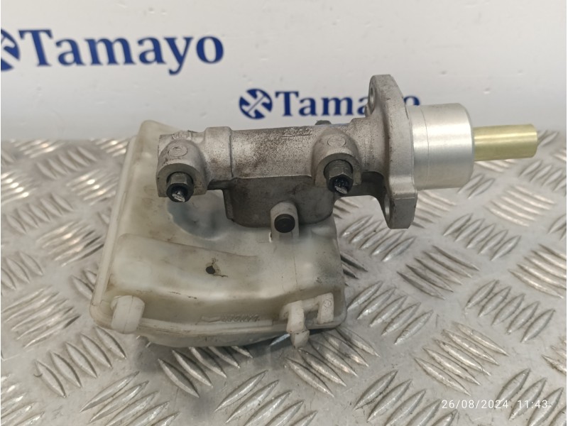 Recambio de bomba freno para peugeot 206 berlina 1.9 diesel referencia OEM IAM 03350884271  