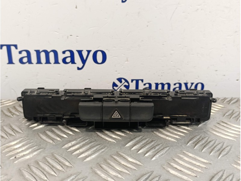 Recambio de interruptor warning para mercedes-benz vito mixto (447) referencia OEM IAM 4479050051  30281324