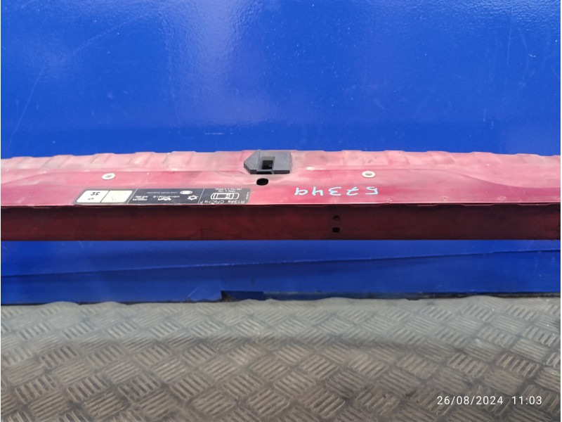 Recambio de panel frontal para land rover freelander (lr2) 2.2 td4 cat referencia OEM IAM 685200208  