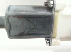 Recambio de elevalunas delantero derecho para nissan micra (k12e) referencia OEM IAM 80700AX615  0130822203 2