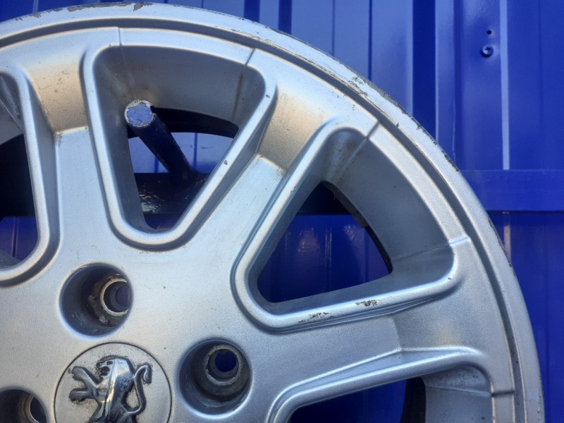 Recambio de llanta para peugeot 1007 1.6 16v cat referencia OEM IAM ANTILOPE  