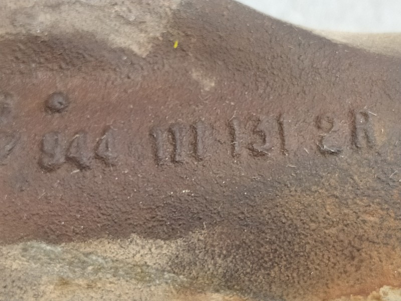 Recambio de colector escape para porsche 944 2.5 cat referencia OEM IAM 9441111312R  