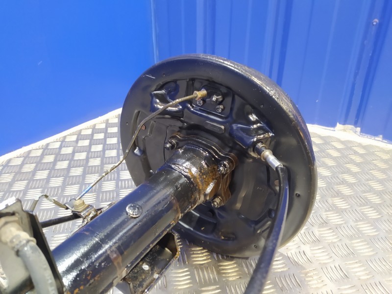 Recambio de puente trasero para hyundai h 1 2.5 turbodiesel cat referencia OEM IAM   