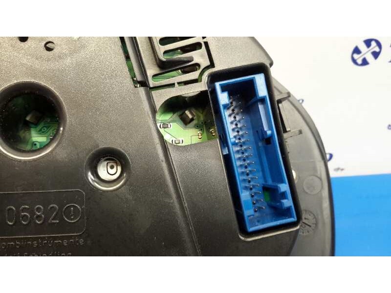 Recambio de cuadro instrumentos para volkswagen passat berlina (3b3) 1.9 tdi referencia OEM IAM 3B0920807A  110080197004