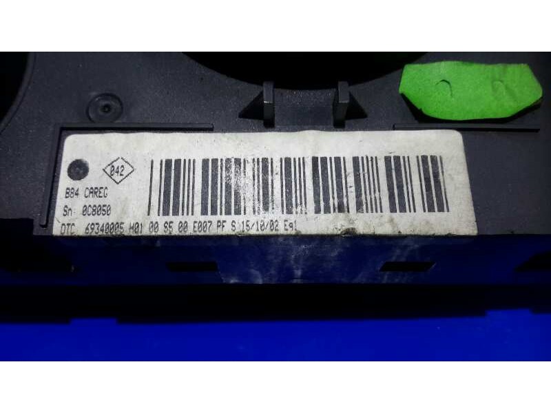 Recambio de mando climatizador para renault megane ii berlina 3p referencia OEM IAM 8200070752  69340005