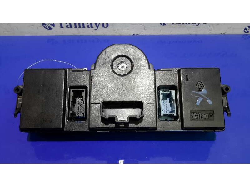 Recambio de mando climatizador para renault megane ii berlina 3p referencia OEM IAM 8200070752  69340005