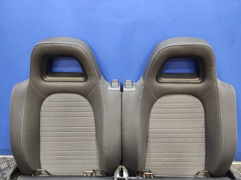 Recambio de juego asientos completo para volkswagen scirocco (137) 2.0 tdi referencia OEM IAM   