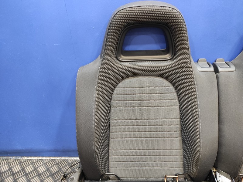 Recambio de juego asientos completo para volkswagen scirocco (137) 2.0 tdi referencia OEM IAM   