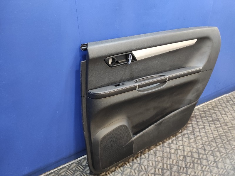 Recambio de guarnecido puerta trasera derecha para mercedes-benz clase r (w251) referencia OEM IAM A2517300248  