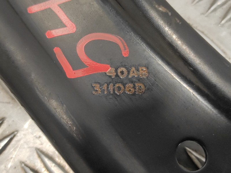 Recambio de brazo suspension inferior delantero derecho para dodge caliber 2.0 16v crd cat referencia OEM IAM   