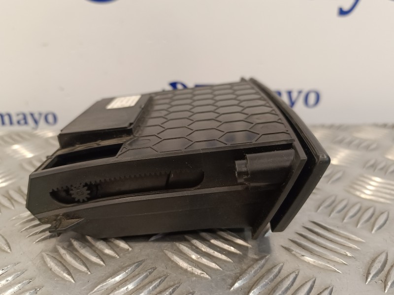 Recambio de guantera para mercedes-benz clase slk (w171) roadster 1.8 cat referencia OEM IAM A1716800552  