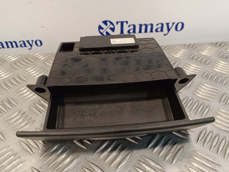 Recambio de guantera para mercedes-benz clase slk (w171) roadster 1.8 cat referencia OEM IAM A1716800552  