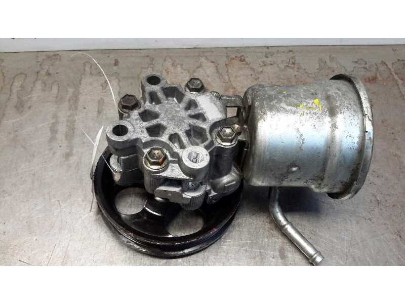 Recambio de bomba servodireccion para toyota yaris (ncp1/nlp1/scp1) 1.0 cat referencia OEM IAM 1SZFE  