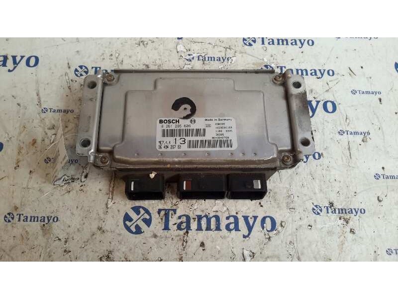 Recambio de centralita motor uce para citroën xsara berlina 1.6 16v cat (nfu / tu5jp4) referencia OEM IAM 0261205606 ME744 96494