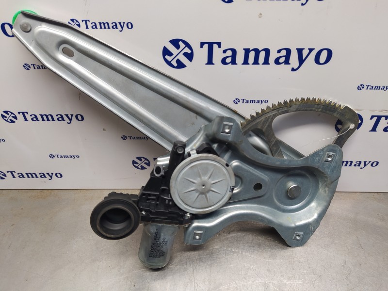 Recambio de elevalunas trasero derecho para toyota auris 1.6 16v cat referencia OEM IAM 857200D120  973581100