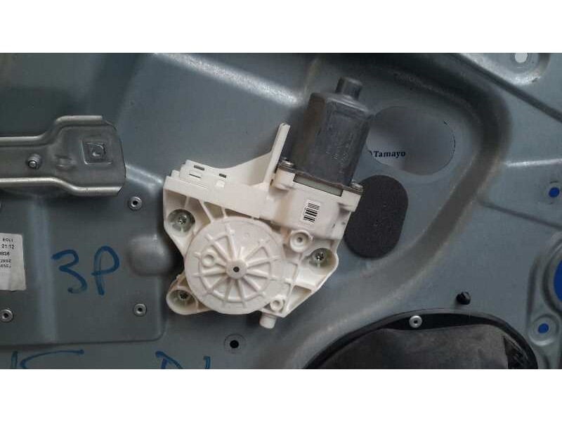 Recambio de elevalunas delantero izquierdo para ford focus berlina (cap) ambiente (d) referencia OEM IAM 995208101  