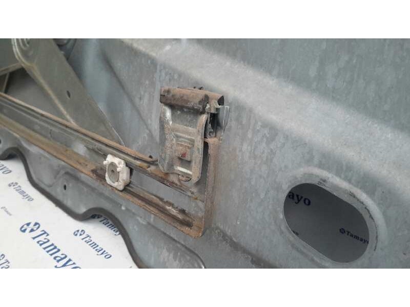 Recambio de elevalunas delantero izquierdo para ford focus berlina (cap) ambiente (d) referencia OEM IAM 995208101  