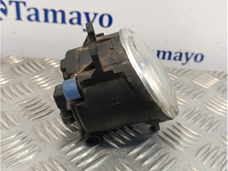 Recambio de faro antiniebla derecho para toyota yaris referencia OEM IAM 812100D041  89206401
