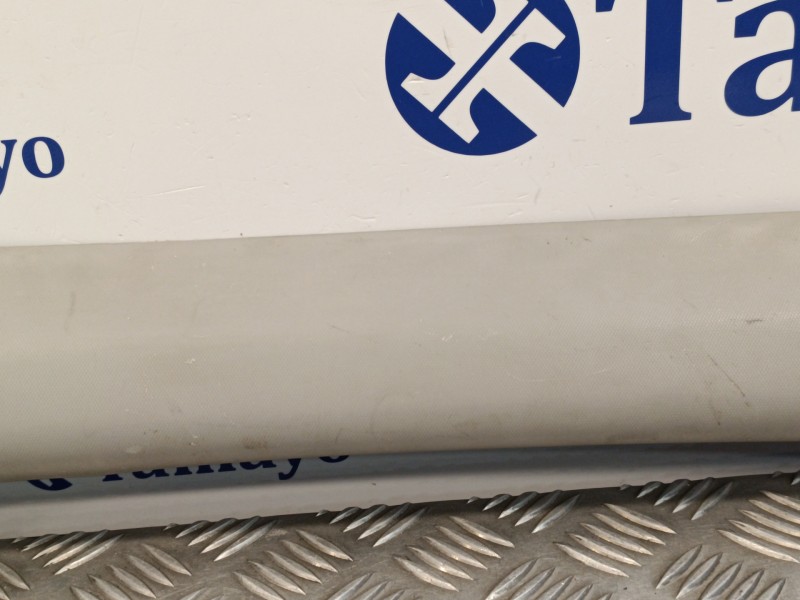 Recambio de moldura para honda civic berlina 5 (fk) 2.2 ctdi referencia OEM IAM 84101SMGE  