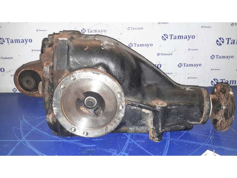 Recambio de diferencial delantero para nissan terrano/terrano.ii (r20) 2.7 turbodiesel referencia OEM IAM 38511623007  